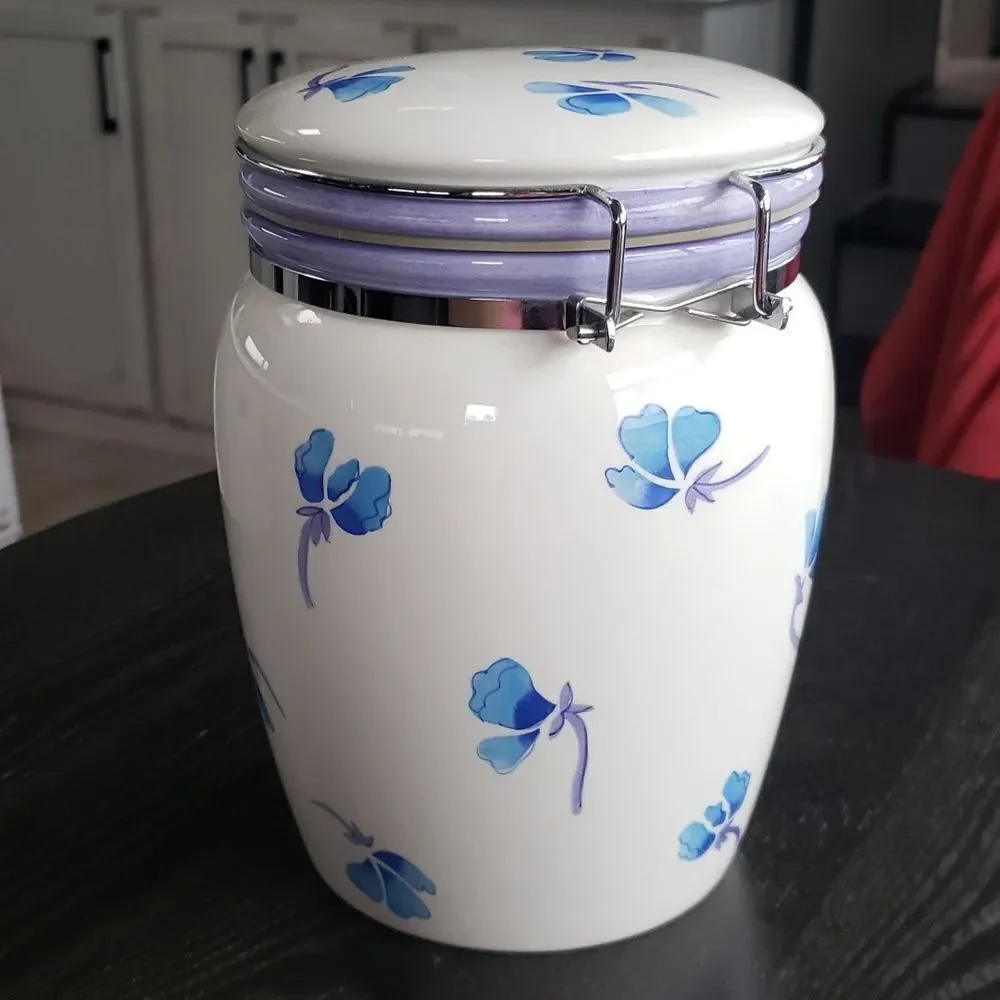 Vtg Inspirado Stonelite Floral Stoneware Crock Canister with Sealed, Latched Lid